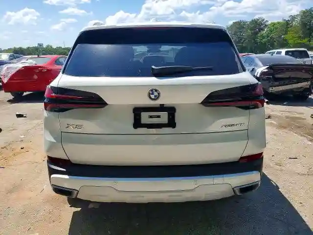 5UX23EU06S9W83505 2025 BMW X5-5