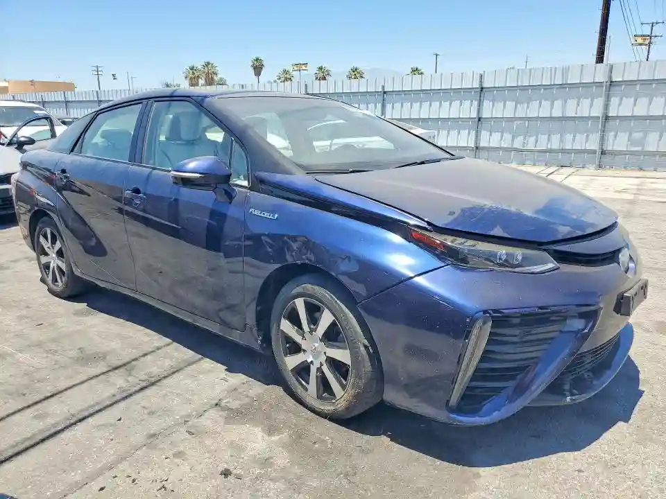 JTDBVRBD7JA004525 2018 TOYOTA MIRAI-3