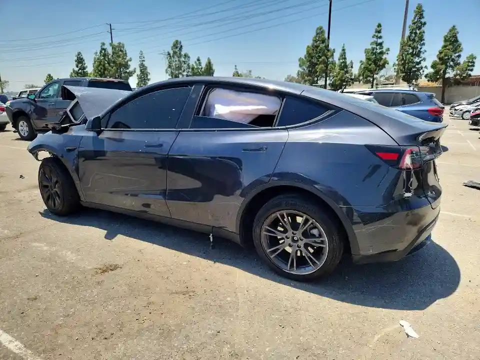 7SAYGDEDXSF277988 2025 TESLA MODEL Y-1
