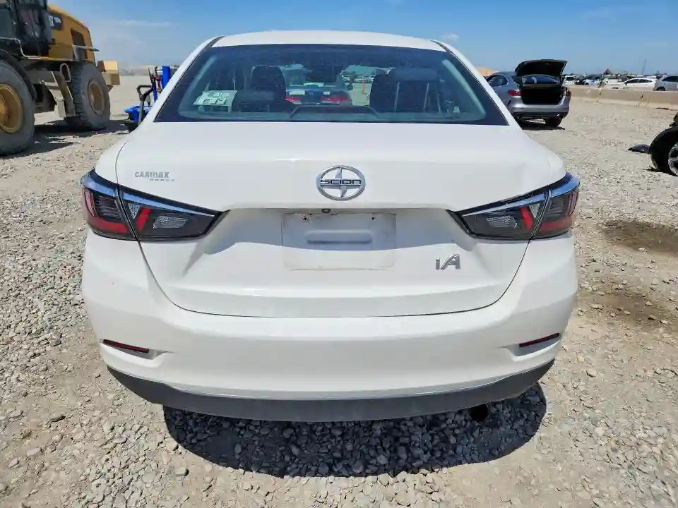3MYDLBZV0GY117212 2016 SCION IA-5