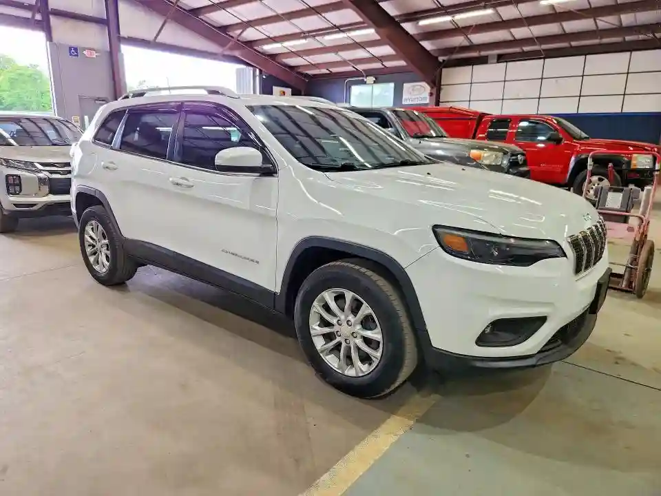 1C4PJMCB7KD136914 2019 JEEP GRAND CHEROKEE-3