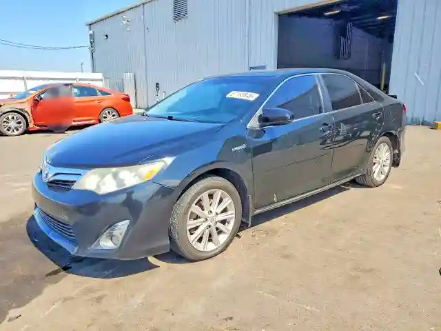4T1BD1FK9DU090996 2013 TOYOTA CAMRY SOLA-0