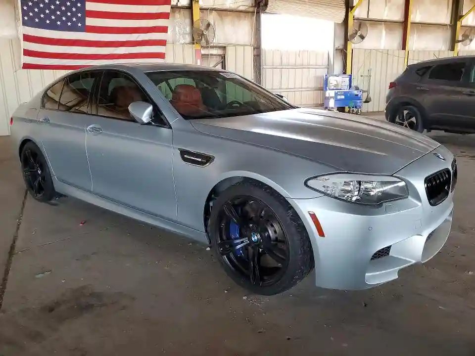 WBSFV9C51DC773824 2013 BMW M5-3