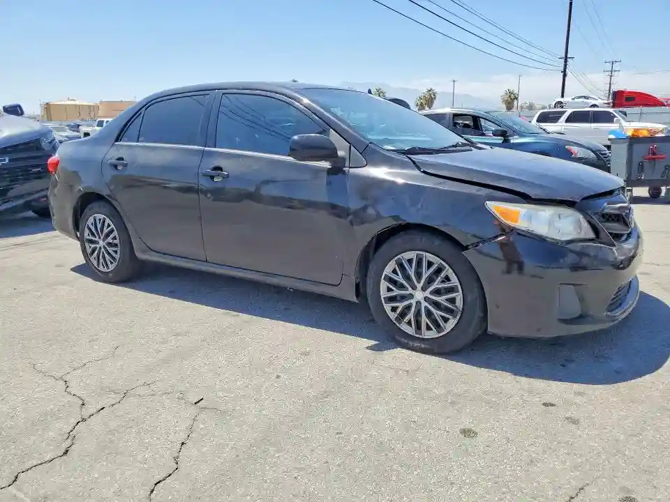 5YFBU4EE3DP151287 2013 TOYOTA COROLLA-3