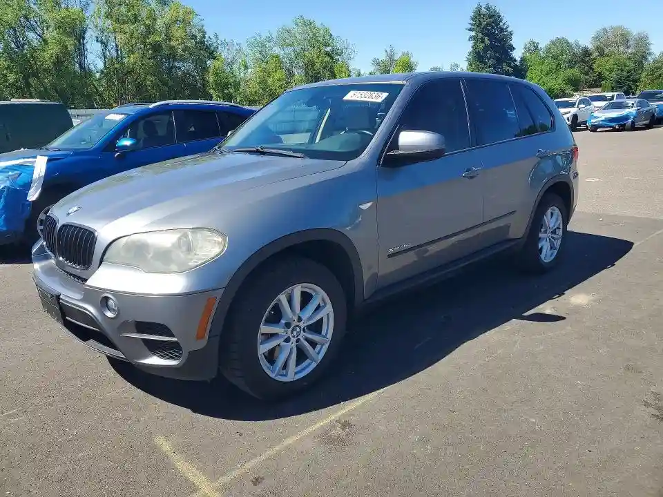 5UXZW0C55BL368543 2011 BMW X5-0