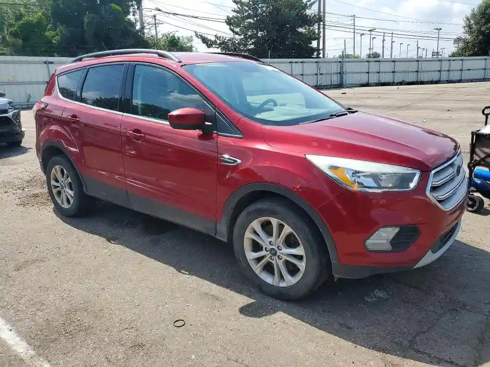 1FMCU9GD3JUC33598 2018 FORD ESCAPE-3
