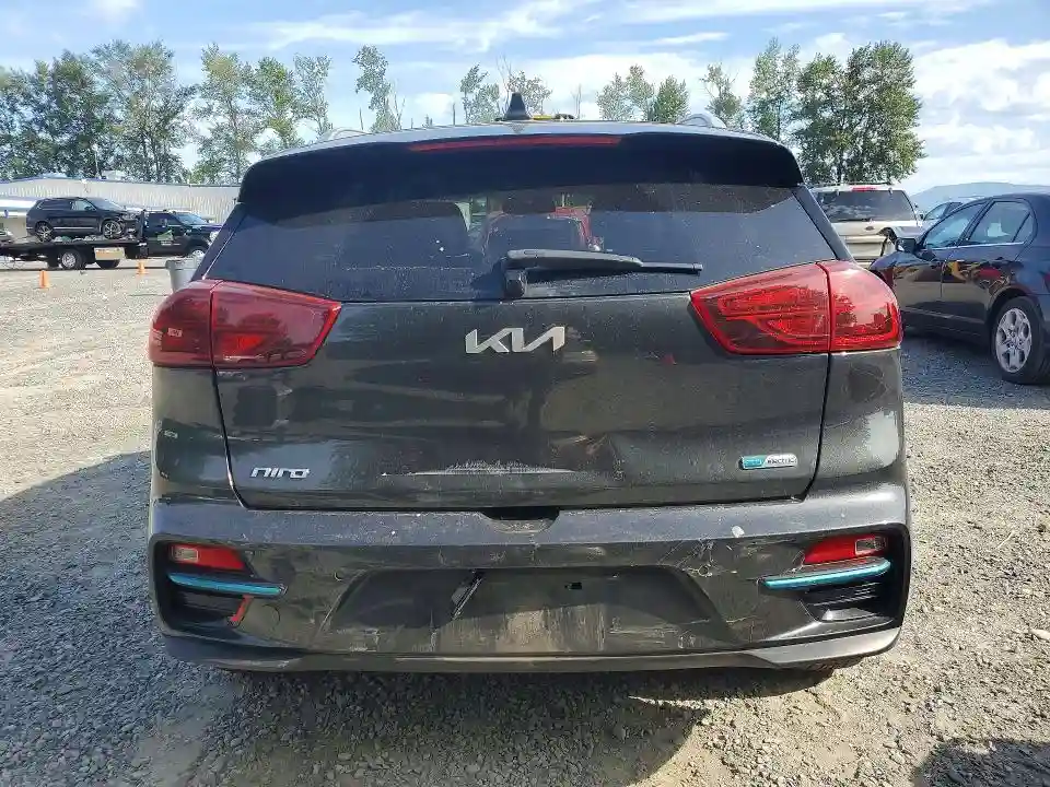 KNDCE3LG6N5132604 2022 KIA NIRO-5
