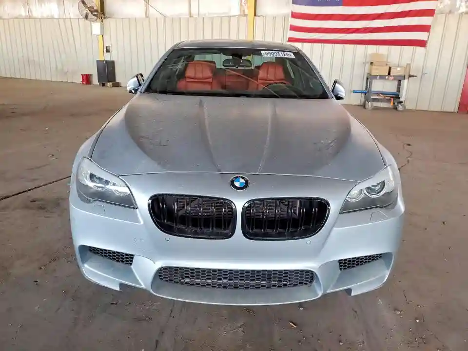 WBSFV9C51DC773824 2013 BMW M5-4