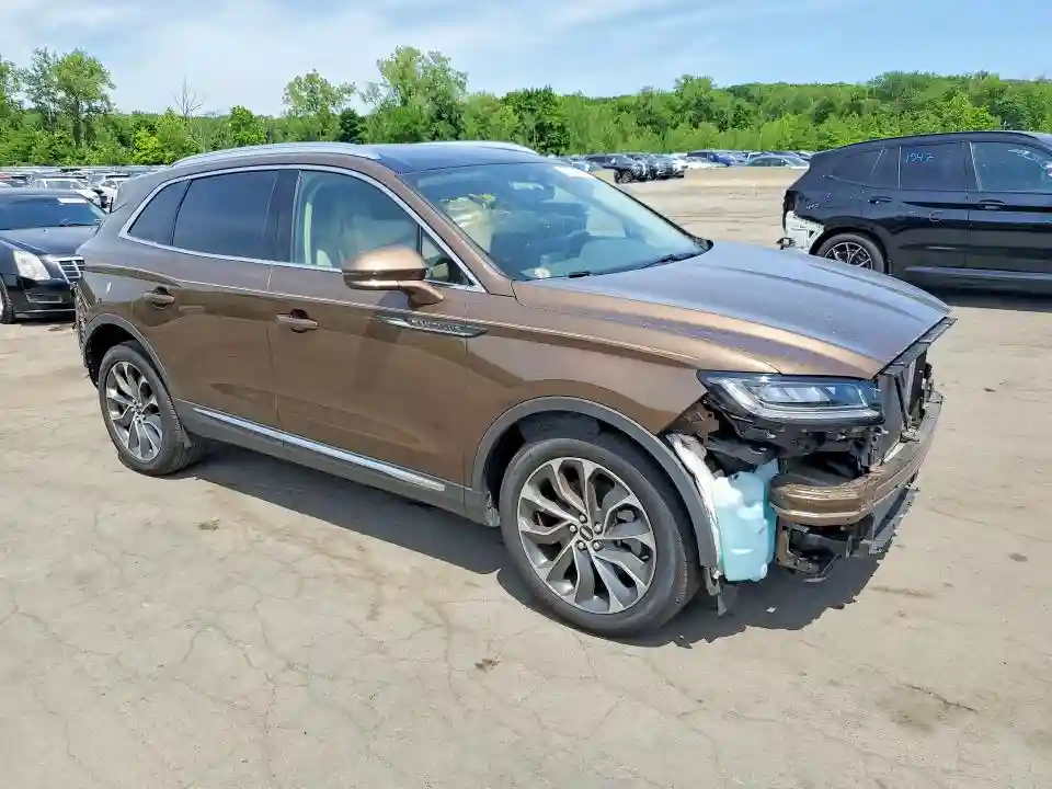 2LMPJ8K97NBL08200 2022 LINCOLN NAUTILUS-3