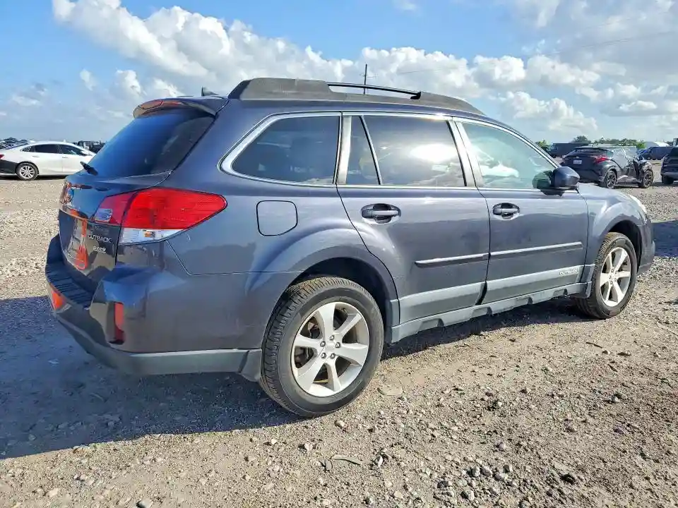 4S4BRBLC2D3228002 2013 SUBARU OUTBACK-2