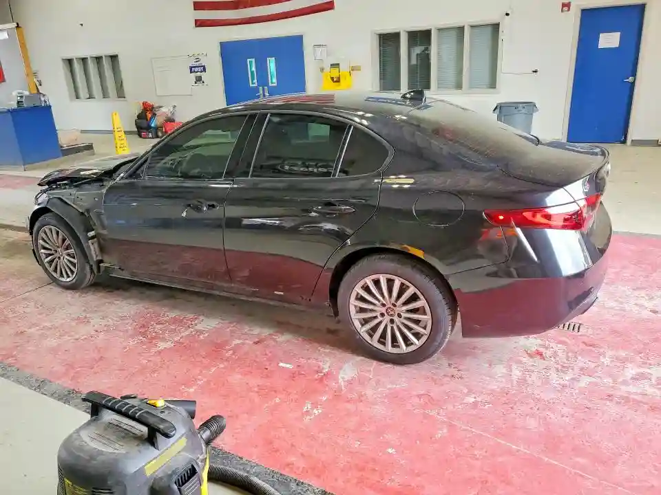 ZARFANAN9N7656099 2022 ALFA ROMEO GIULIA-1