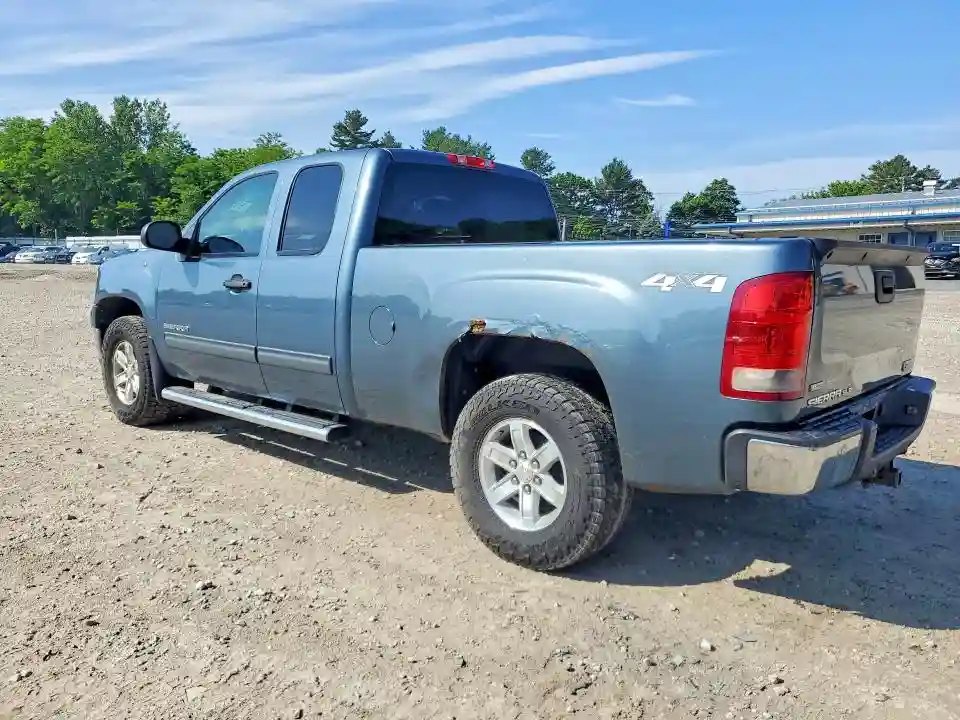 1GTR2VE30BZ419868 2011 GMC SIERRA-1