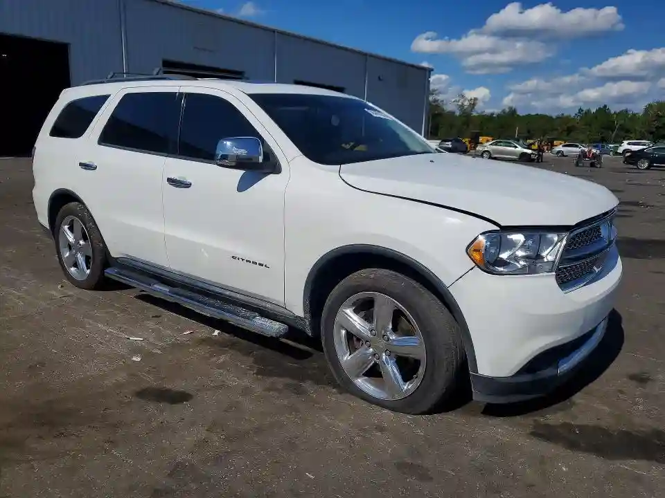 1C4SDHET2DC510174 2013 DODGE DURANGO-3