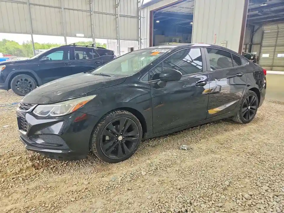 1G1BC5SM5J7127275 2018 CHEVROLET CRUZE-0