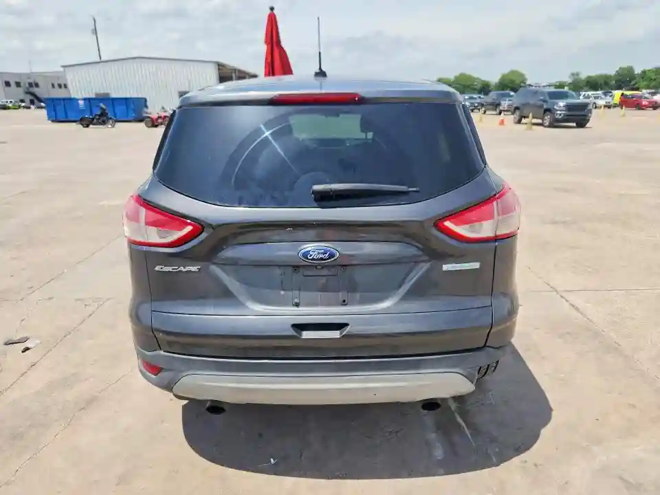 1FMCU0G95FUA10901 2015 FORD ESCAPE SE-5
