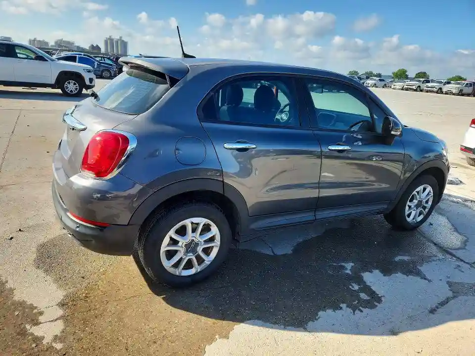 ZFBCFXAB2JP719993 2018 FIAT 500-2