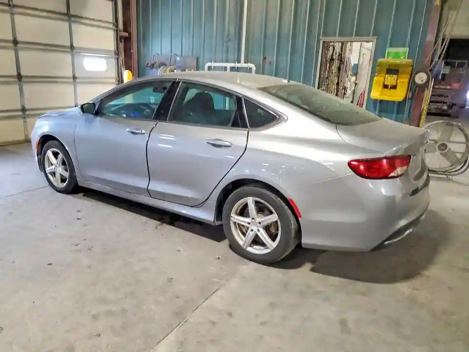 1C3CCCAB3FN634652 2015 CHRYSLER 200-1