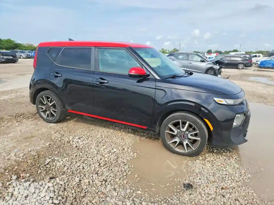 KNDJ63AU9L7106724 2020 KIA SOUL-3