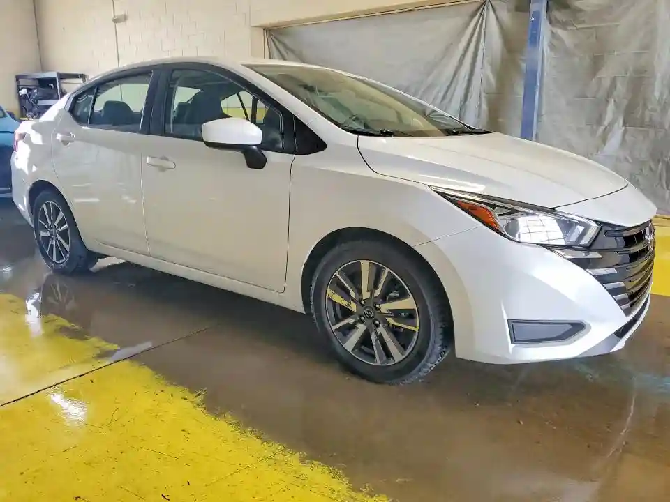 3N1CN8EV3PL832336 2023 NISSAN VERSA-3