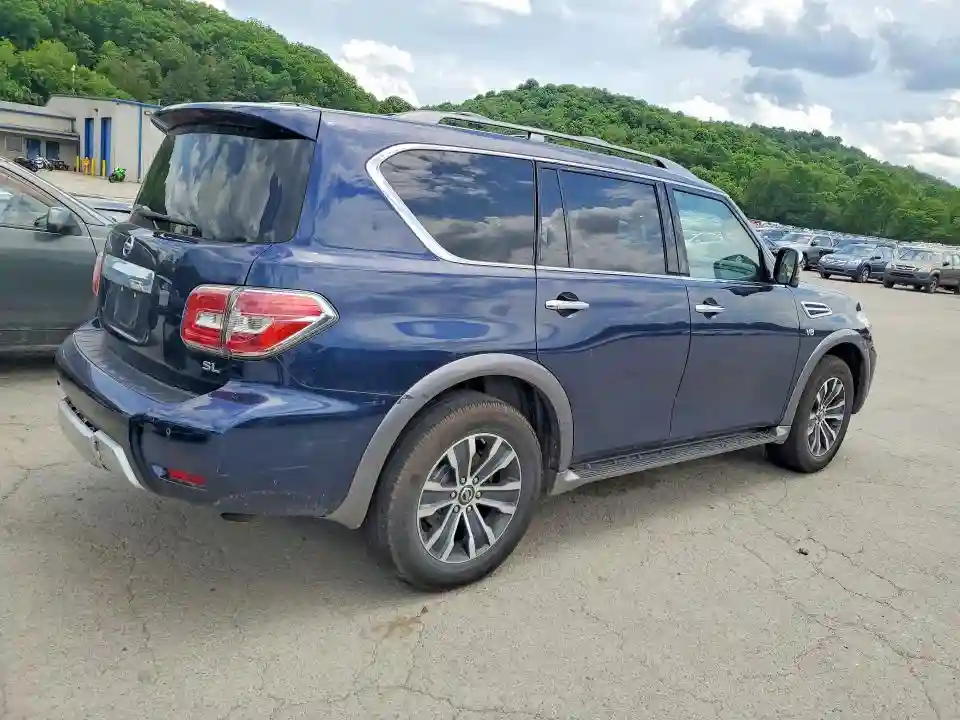 JN8AY2NC8H9503122 2017 NISSAN ARMADA-2