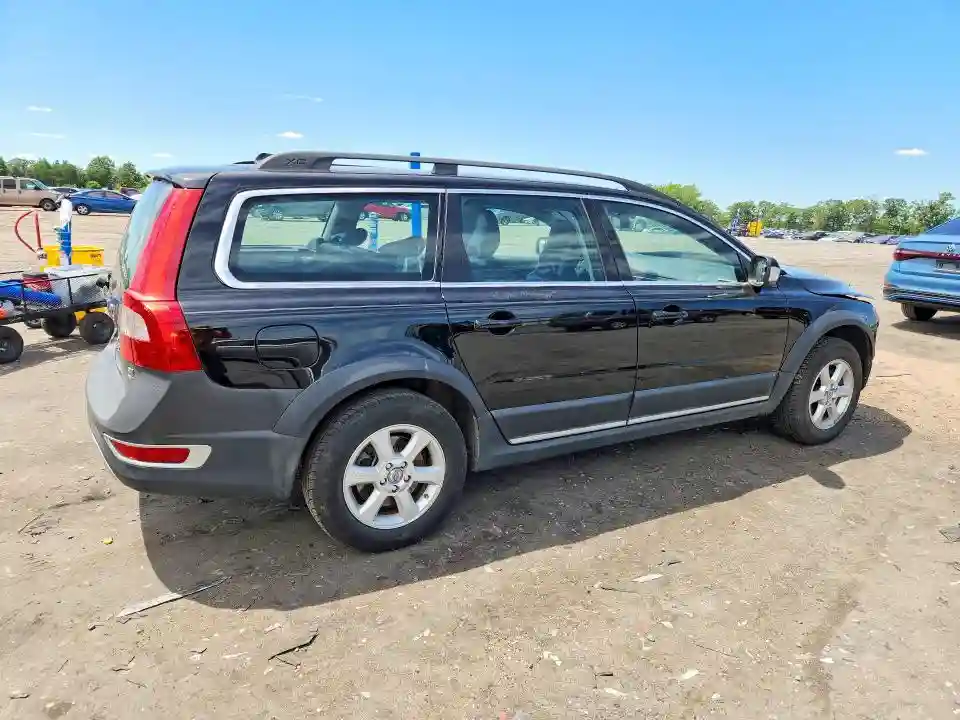 YV4960BZ7A1074770 2010 VOLVO XC70-2