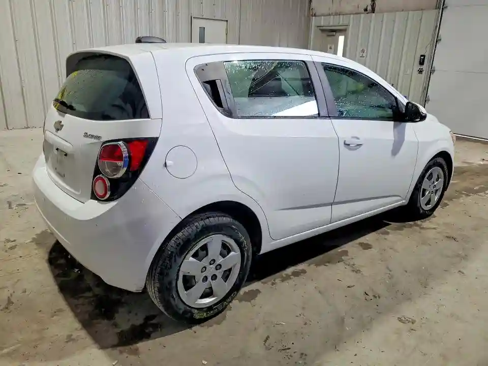 1G1JA6SG3F4185136 2015 CHEVROLET SONIC-2