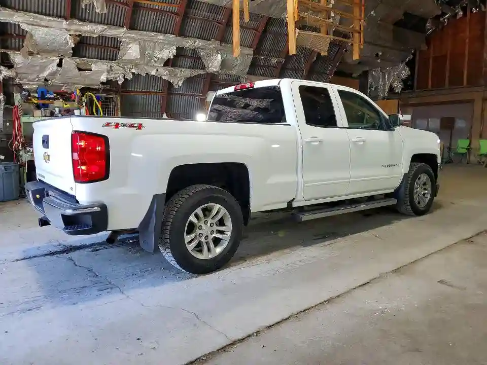 1GCVKREC2HZ150528 2017 CHEVROLET SILVERADO-2