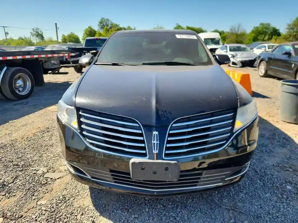 2LMHJ5NK4KBL02531 2019 LINCOLN MKT-4