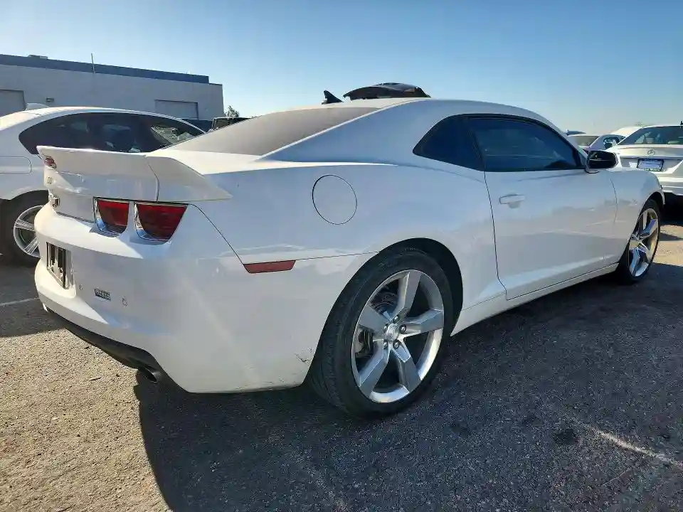 2G1FC1ED9B9198520 2011 CHEVROLET CAMARO-2