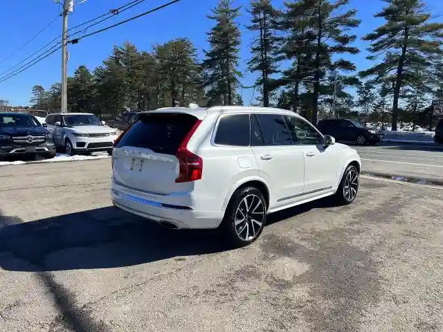 YV4BR0CK7M1700459 2021 VOLVO XC90 T8 RE-2