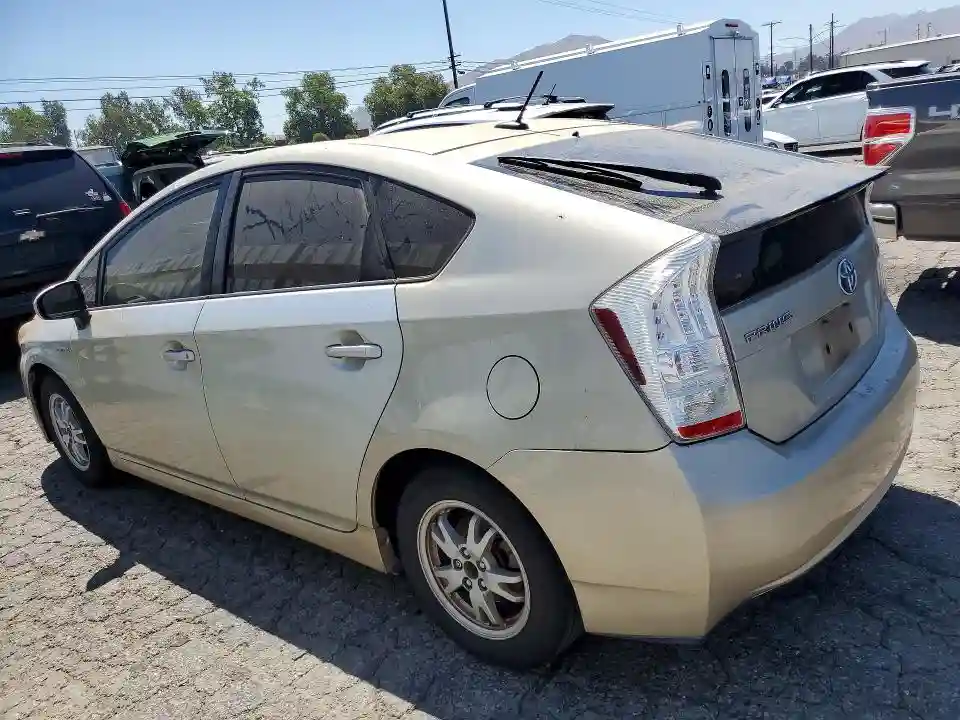 JTDKN3DU8A0038179 2010 TOYOTA PRIUS-1