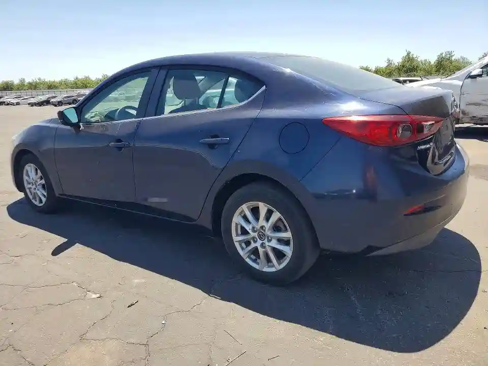 3MZBN1U71HM150230 2017 MAZDA 3-1