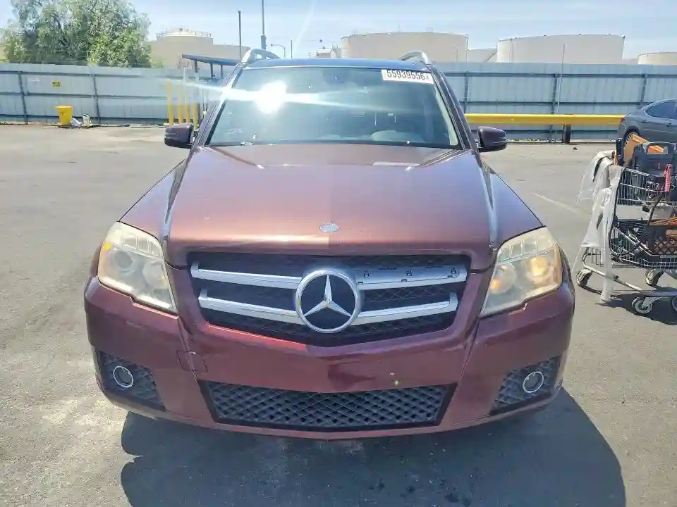 WDCGG8HB2AF462566 2010 MERCEDES-BENZ GLK-CLASS-4
