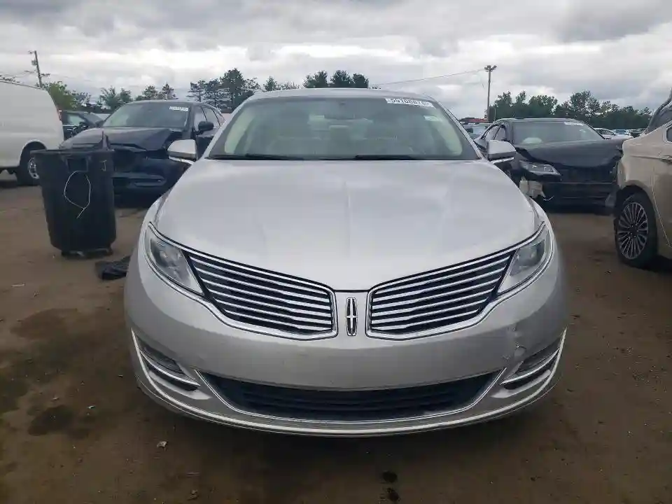 3LN6L2G91ER835299 2014 LINCOLN MKZ-4