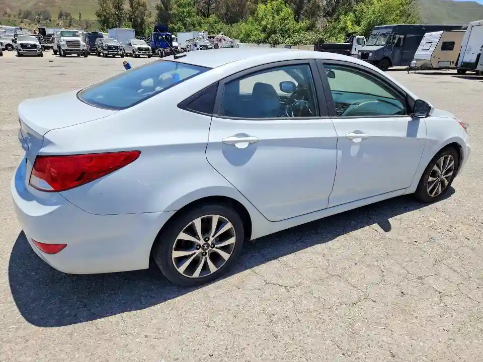 KMHCT4AE2HU366581 2017 HYUNDAI ACCENT-2
