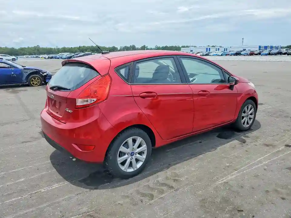 3FADP4EJ8BM232325 2011 FORD FIESTA-2