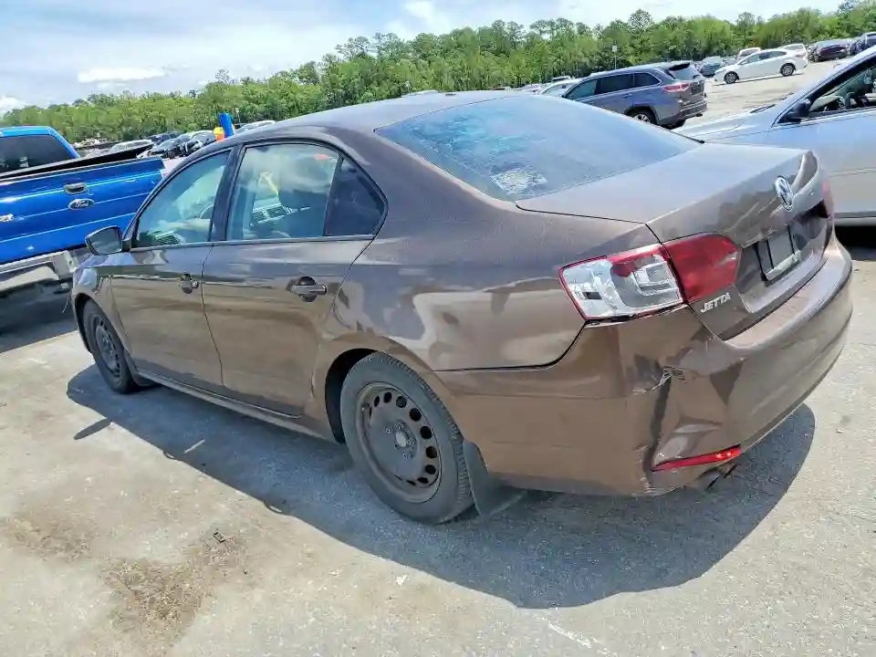 3VW2K7AJ4EM237126 2014 VOLKSWAGEN JETTA-1