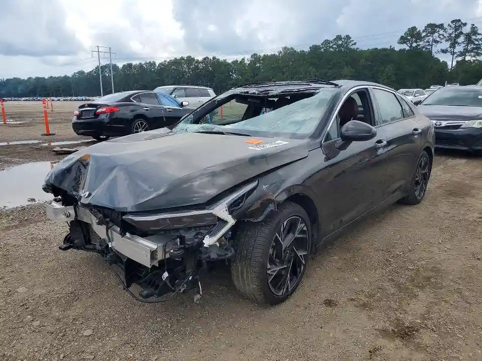 KNAG64J76S5289498 2025 KIA K5-0