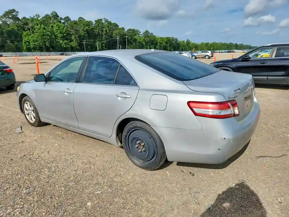 4T1BF3EK2BU142196 2011 TOYOTA CAMRY-1