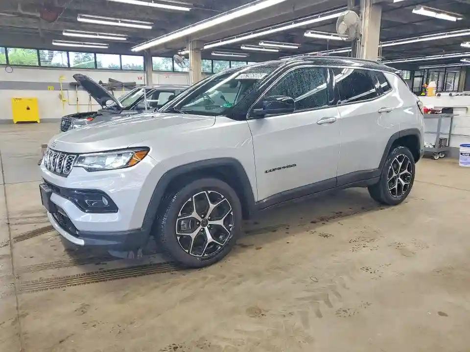 3C4NJDCN8ST556869 2025 JEEP COMPASS-0