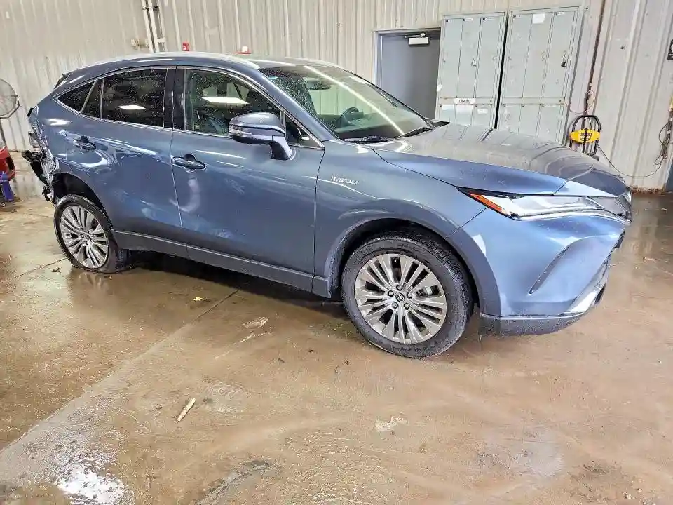 JTEAAAAH1MJ075328 2021 TOYOTA VENZA-3