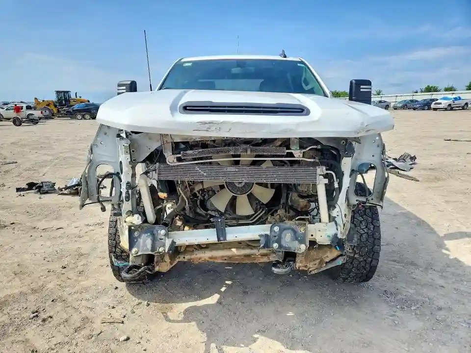 1GC1YLE79MF116126 2021 CHEVROLET ALL MODELS-4