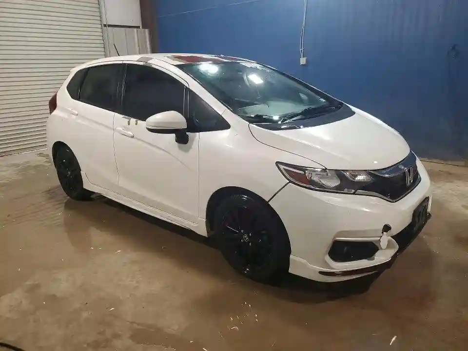 3HGGK5H66JM700264 2018 HONDA FIT-3