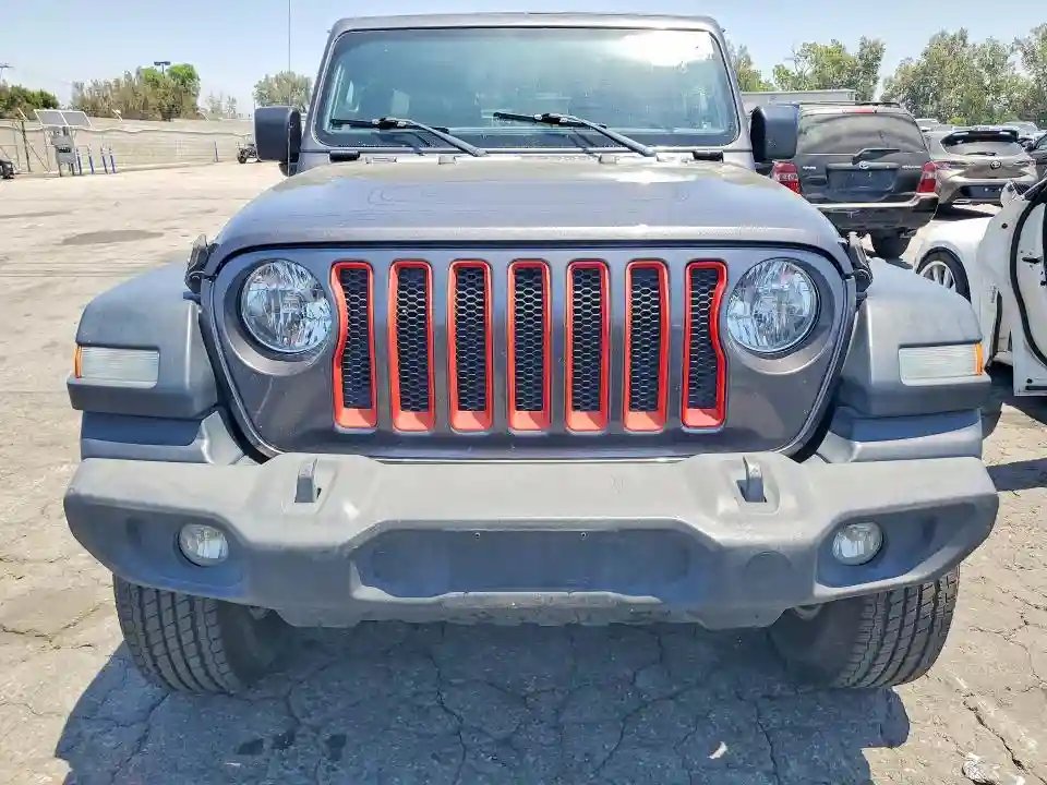 1C4HJXDNXJW145348 2018 JEEP WRANGLER-4