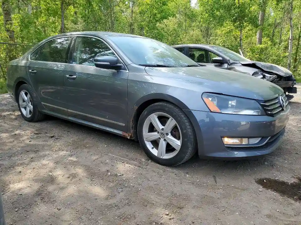 1VWBN7A33EC016286 2014 VOLKSWAGEN PASSAT-3