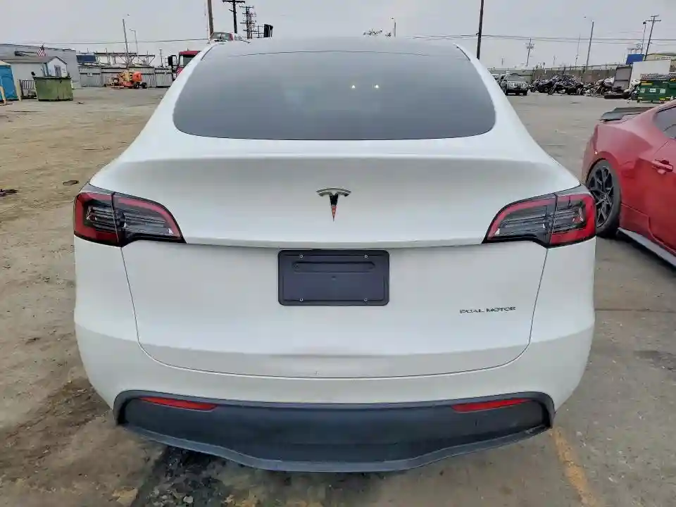 7SAYGDEE1PA025737 2023 TESLA MODEL Y-5