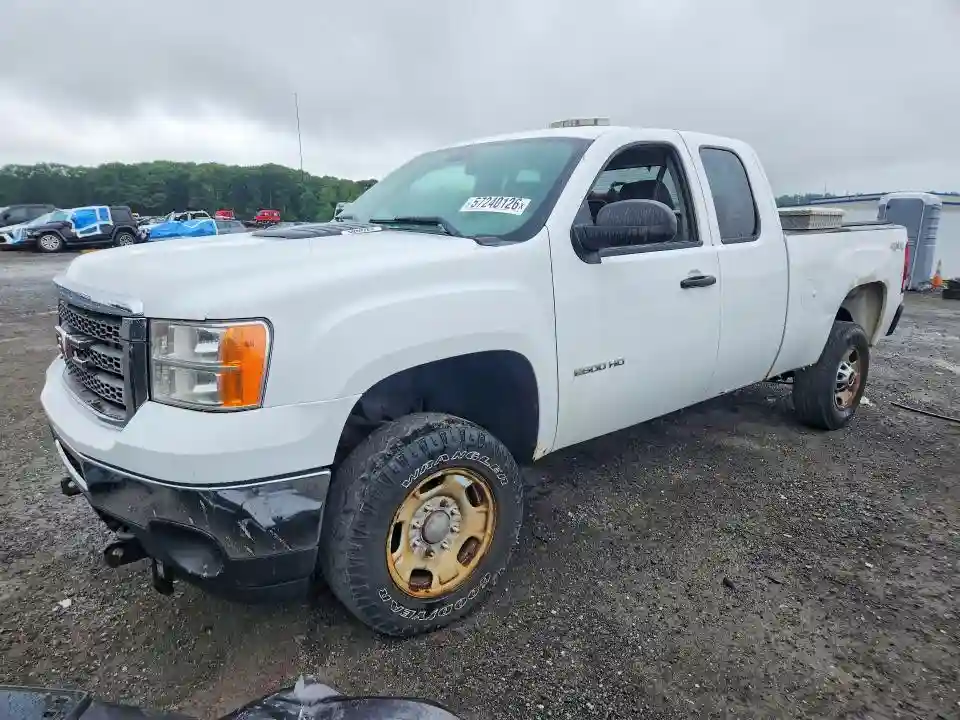 1GT22ZCG0BZ361341 2011 GMC SIERRA-0