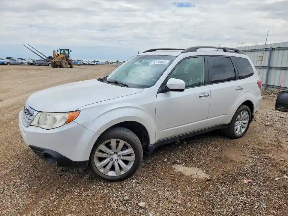 JF2SHBDCXBH759195 2011 SUBARU FORESTER-0