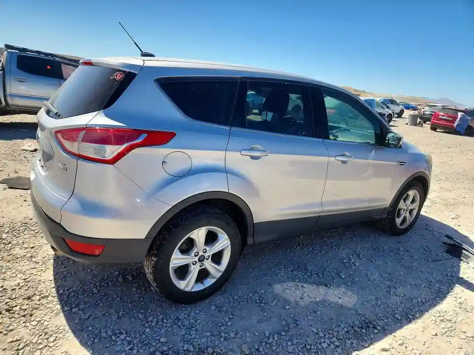 1FMCU9GX2GUB39621 2016 FORD ESCAPE-2