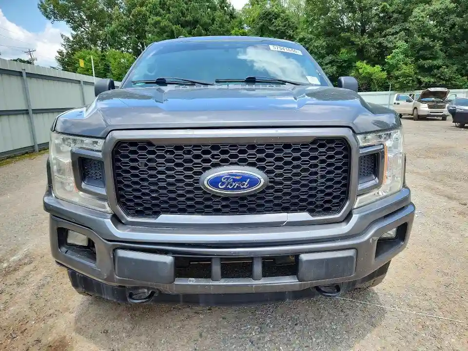1FTEW1E58KKC95029 2019 FORD F150-4